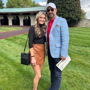 Meet your Posher, Rachel